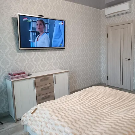 в центрі імперіал * تريسكافيتس