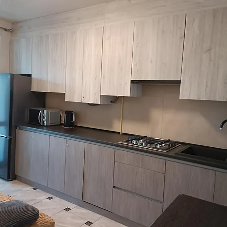 в центрі імперіал شقة تريسكافيتس
